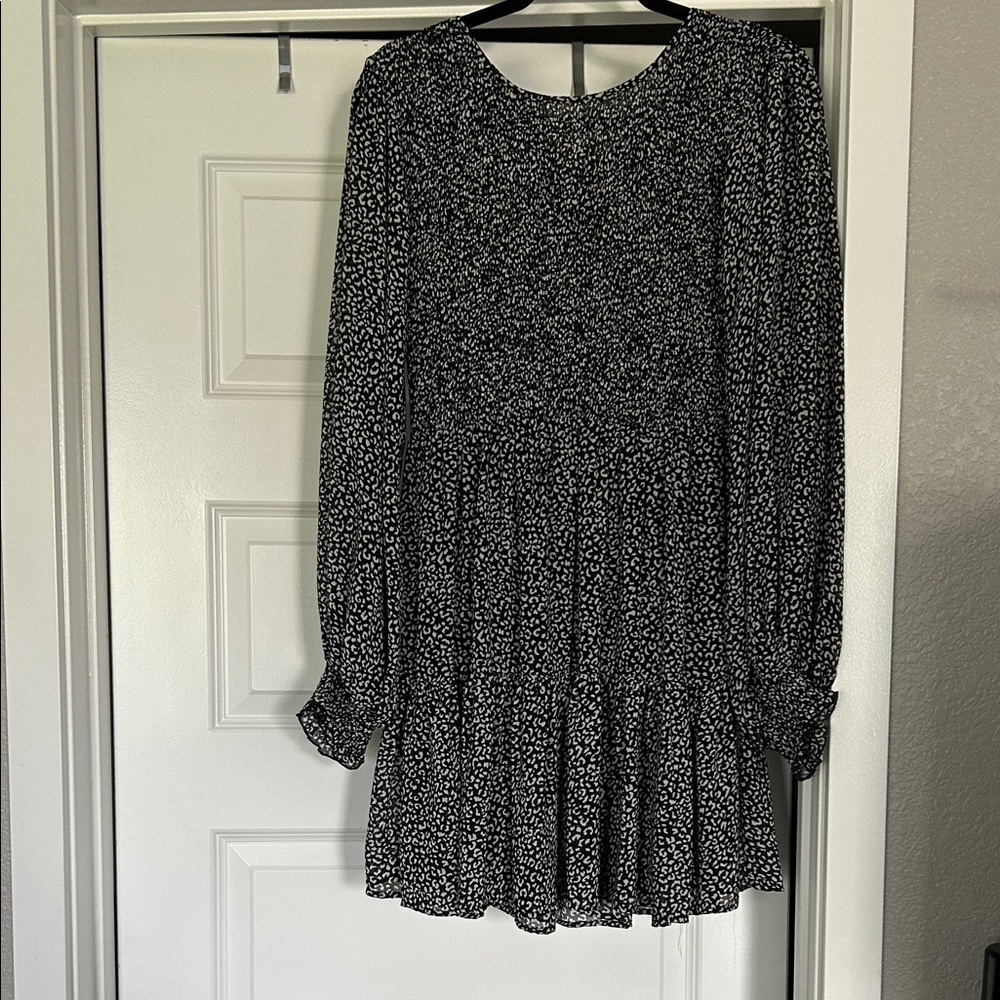 Elegant Black and White cheetah print dress